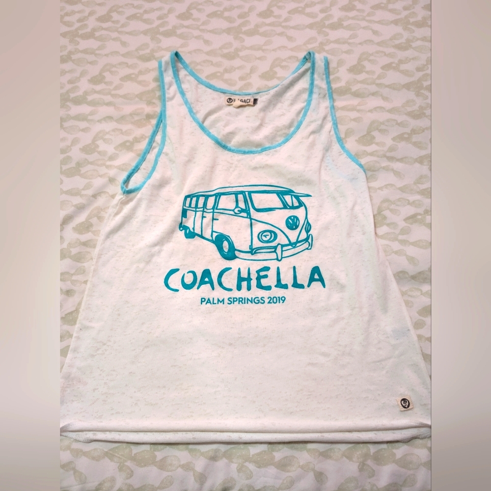 Woman's Lagaci coachella tank top